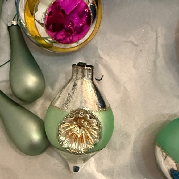 Vintage Style Holiday Ornament Set - Multicolor - Picture 6 of 10